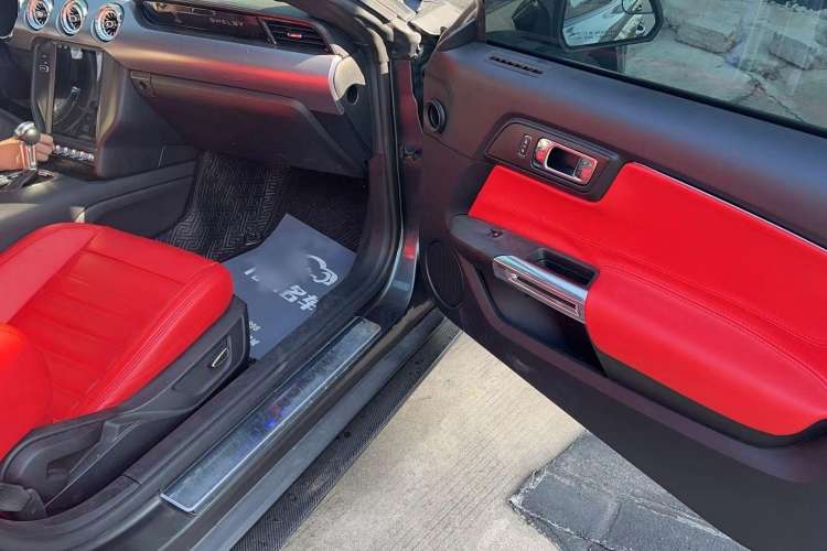 Used Ford Mustang 2015 2.3T Performance Edition Interior 5