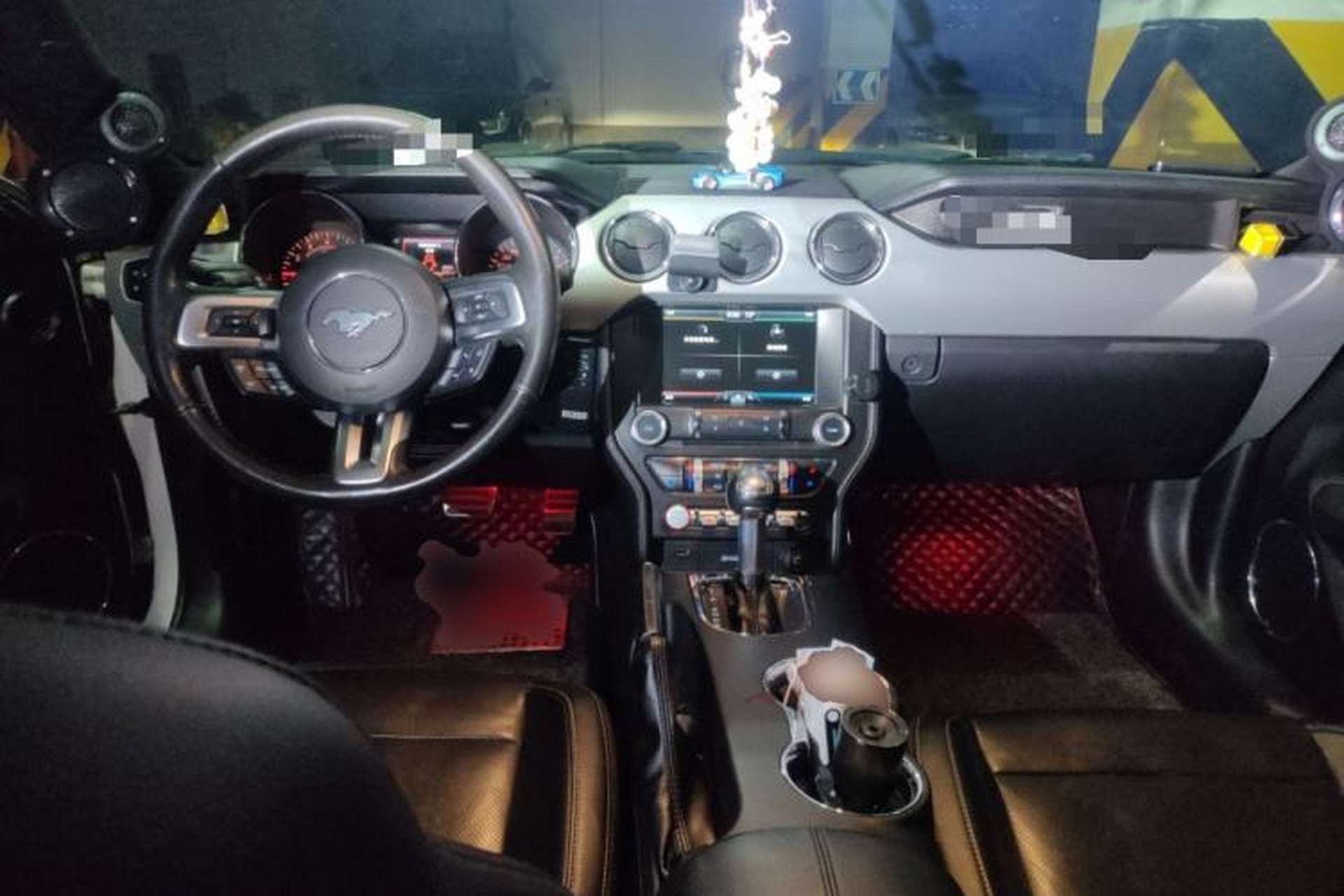 Used Ford Mustang 2015 2.3T Performance Edition Center Console