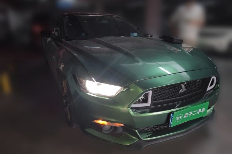 Used Ford Mustang 2015 2.3T Automatic U.S.-Spec Version Front Right 45 Deg