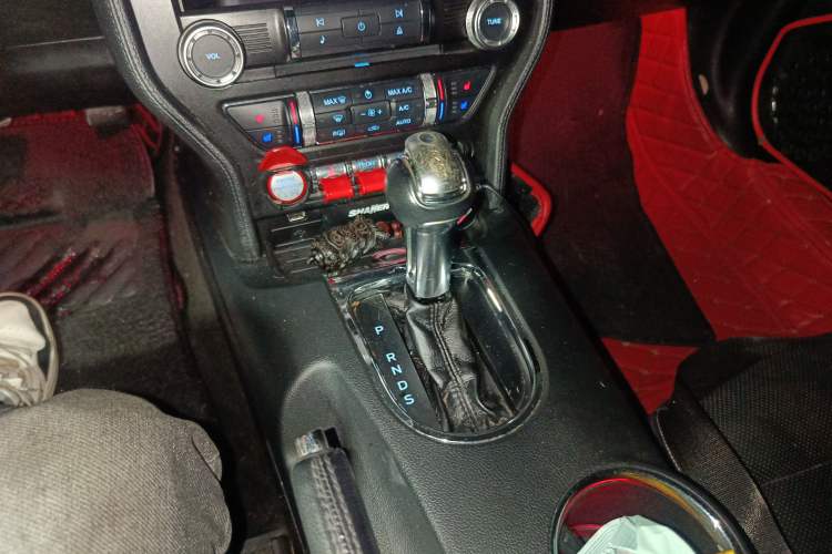 Used Ford Mustang 2015 2.3T Performance Edition Gear Lever