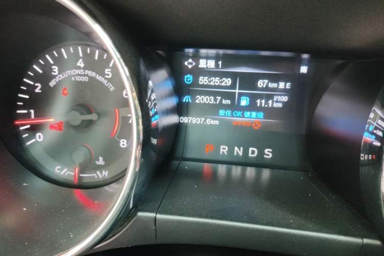 Used Ford Mustang 2015 2.3T Performance Edition Odometer Close Up