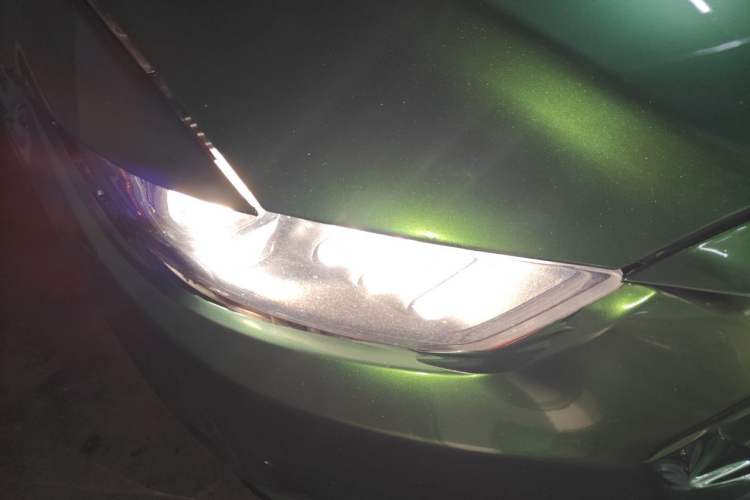 Used Ford Mustang 2015 2.3T Automatic U.S.-Spec Version Right Front Headlight