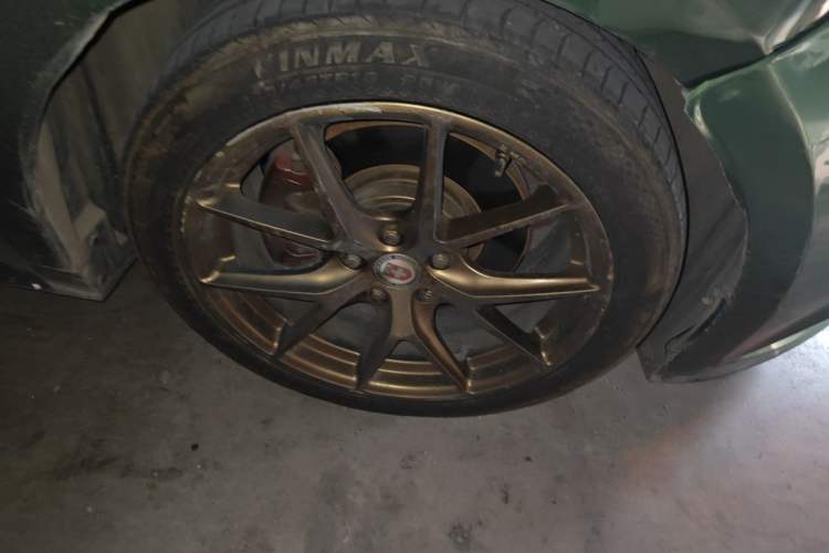 Used Ford Mustang 2015 2.3T Automatic U.S.-Spec Version Right Front Wheel Hub