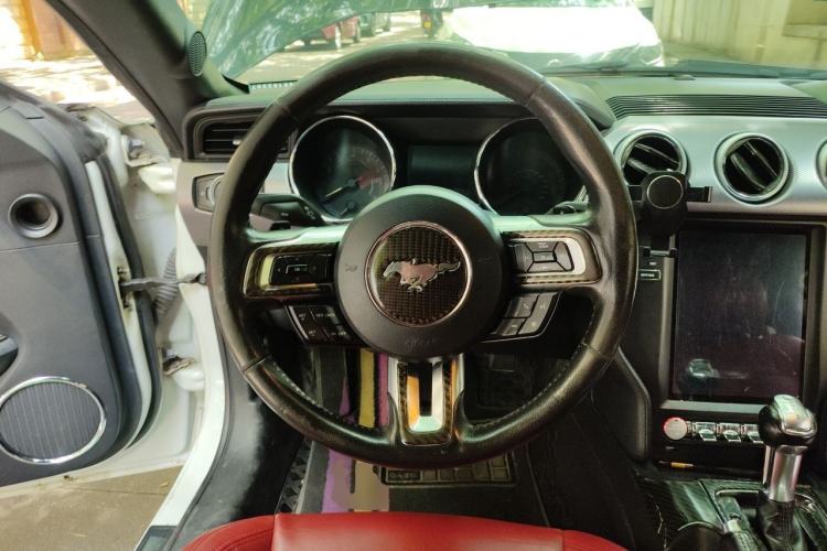 Used Ford Mustang 2015 2.3T Performance Edition Steering Wheel