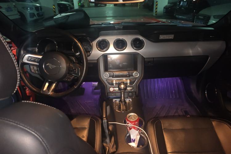 Used Ford Mustang 2015 2.3T Performance Edition Center Console