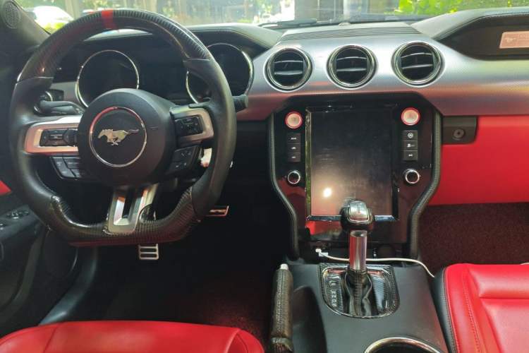 Used Ford Mustang 2015 2.3T Performance Edition Center Console
