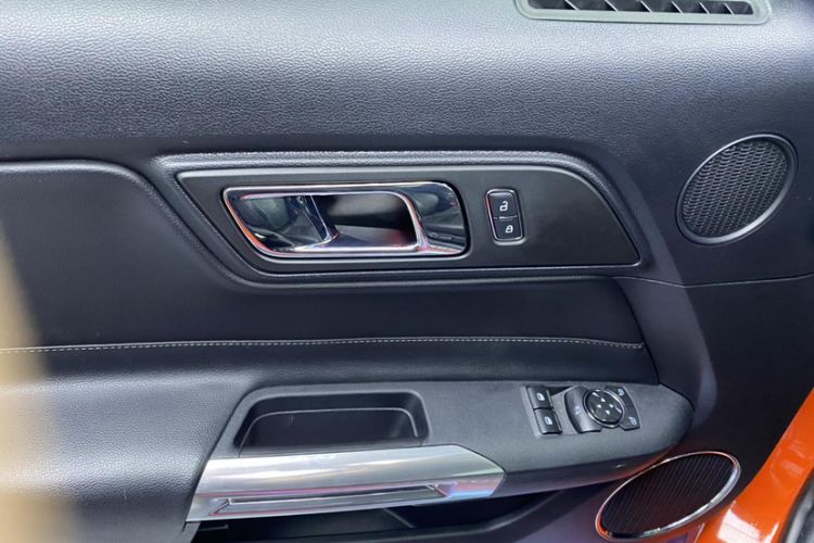 Used Ford Mustang 2015 2.3T Performance Edition Interior 7