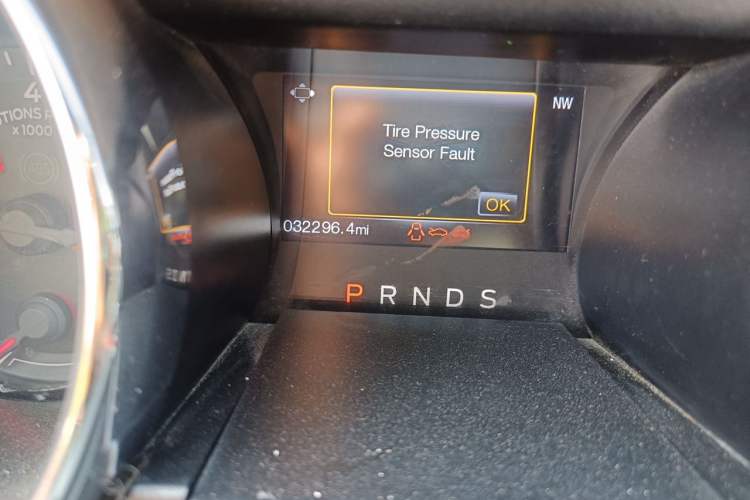 Used Ford Mustang 2015 2.3T Performance Edition Odometer Close Up