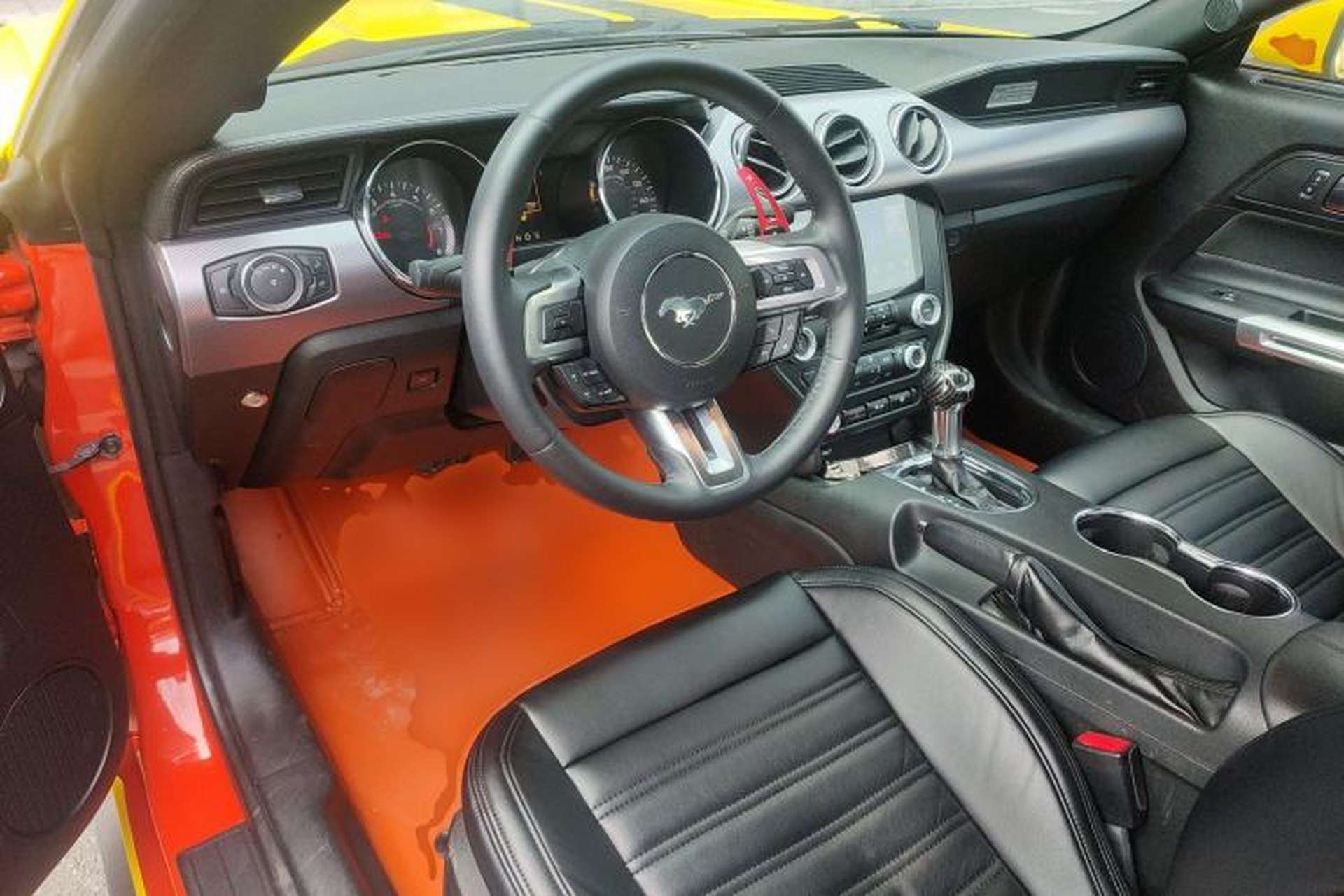 Used Ford Mustang 2015 2.3T Performance Edition Center Console