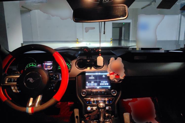 Used Ford Mustang 2015 2.3T Performance Edition Center Console