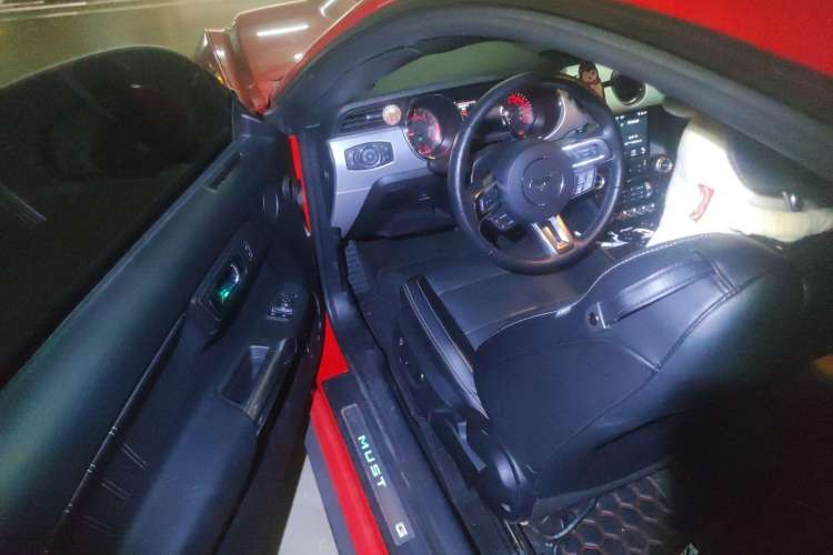 Used Ford Mustang 2015 2.3T Performance Edition Driver Seat