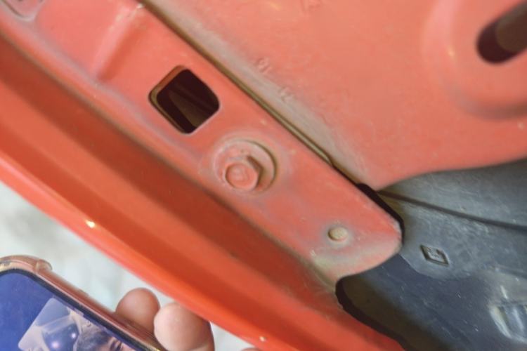 Used Ford Mustang  Engine Bay Right
