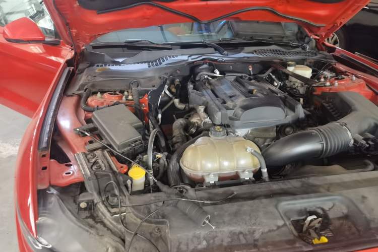 Used Ford Mustang 2015 2.3T Performance Edition Engine Bay Right