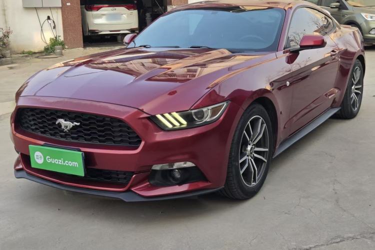 Used Ford Mustang 2015 2.3T Automatic U.S.-Spec Version Exterior 3