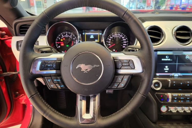 Used Ford Mustang 2015 2.3T Performance Edition Interior 6