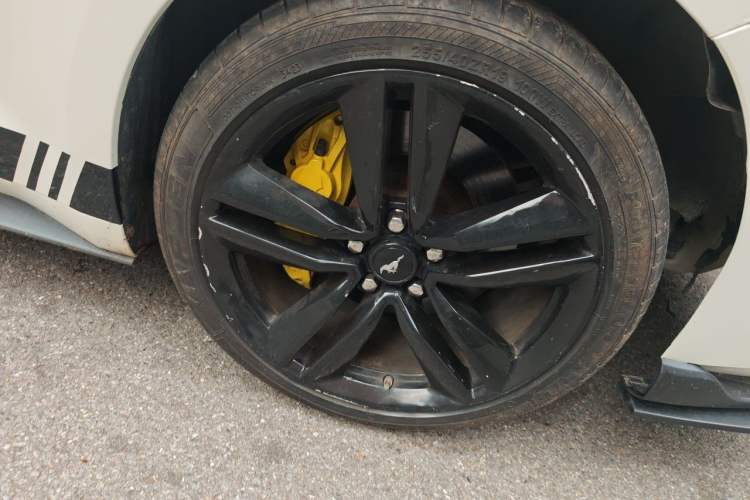 Used Ford Mustang 2015 2.3T Sport Edition Right Front Wheel Hub