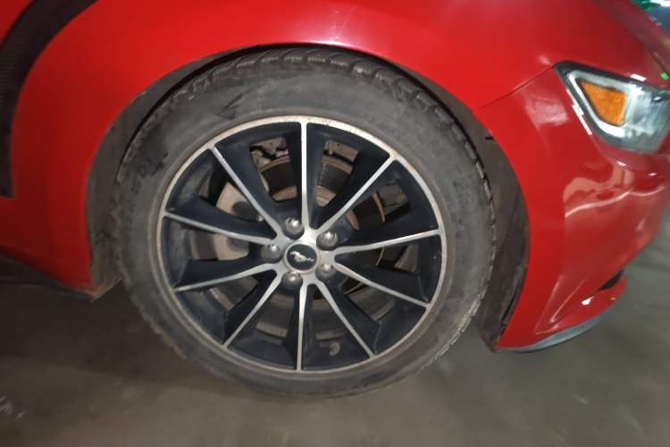 Used Ford Mustang 2015 2.3T Performance Edition Right Front Wheel Hub