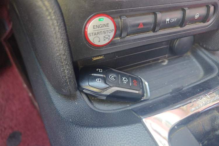 Used Ford Mustang  Vehicle Key