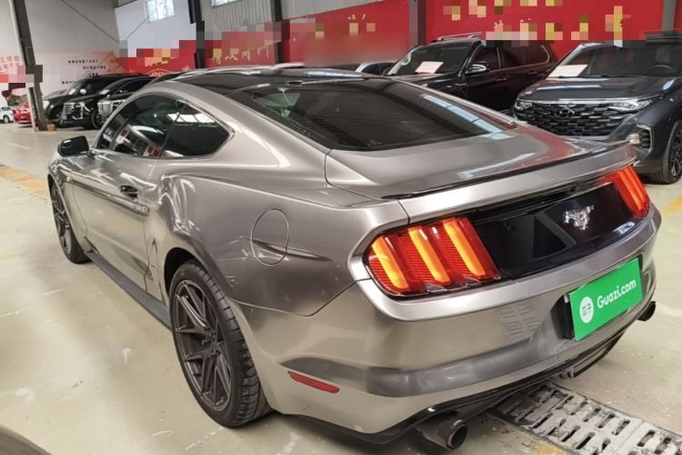 Used Ford Mustang 2015 2.3T Automatic U.S.-Spec Version Rear Left 45 Deg