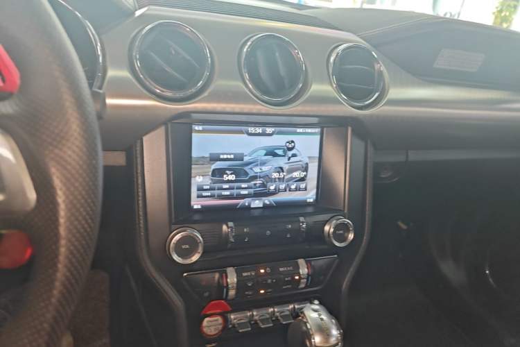Used Ford Mustang 2015 2.3T 50th Anniversary Edition Audio And AC Panel