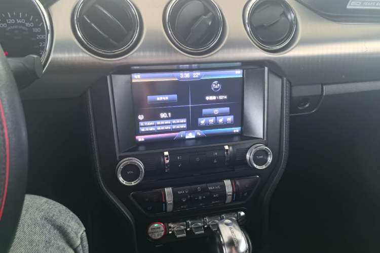 Used Ford Mustang 2015 2.3T 50th Anniversary Edition Audio And AC Panel