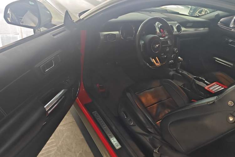 Used Ford Mustang 2015 2.3T 50th Anniversary Edition Driver Seat