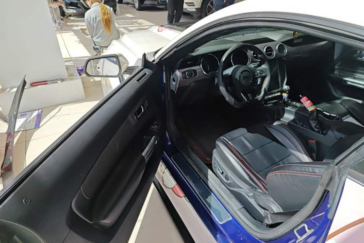 Used Ford Mustang 2015 2.3T Performance Edition Driver Seat