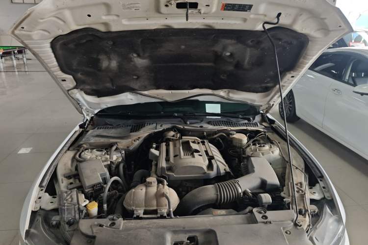 Used Ford Mustang 2015 2.3T Performance Edition Engine Bay