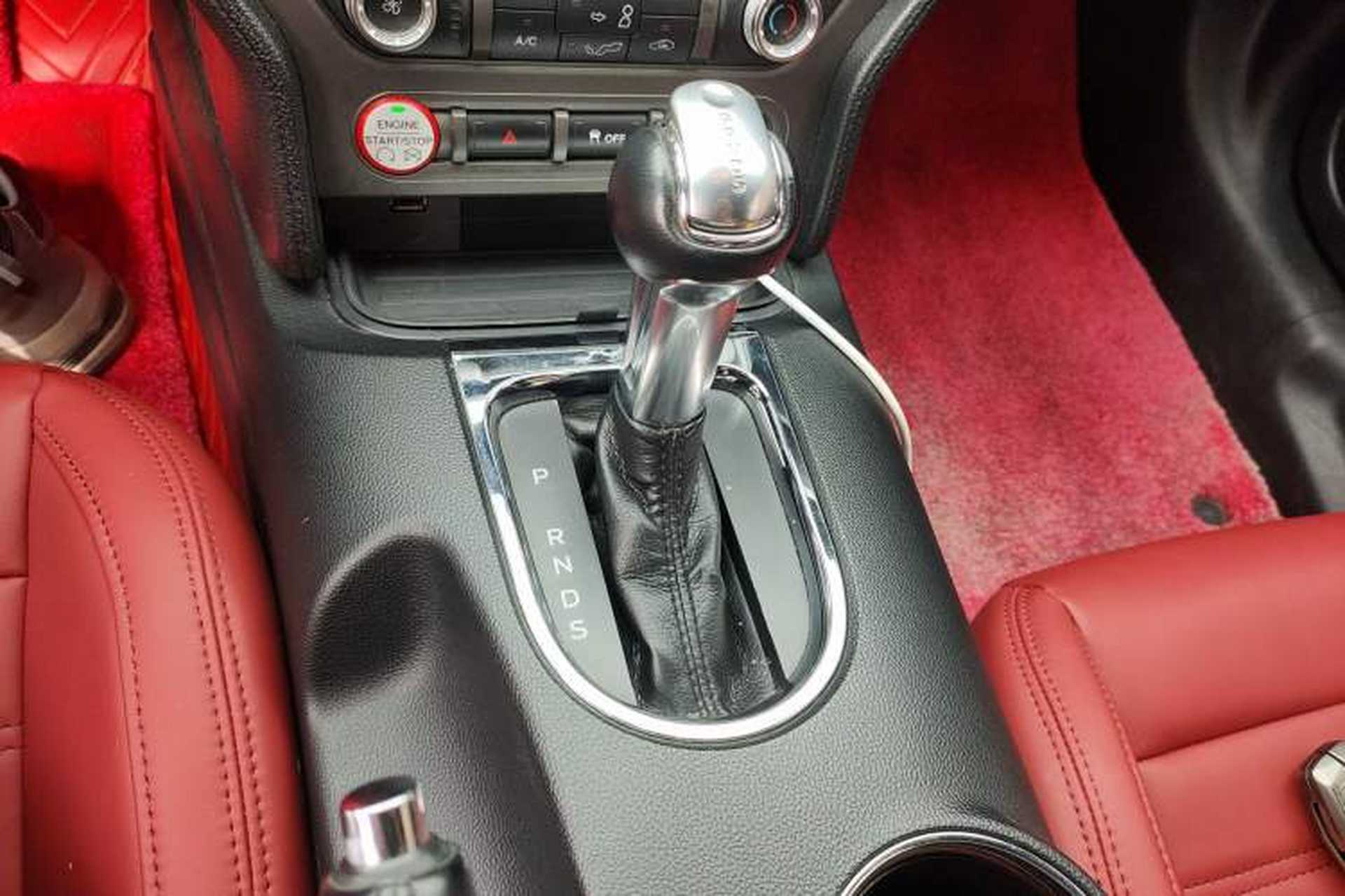Used Ford Mustang 2015 2.3T Performance Edition Gear Lever