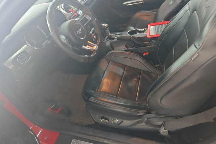 Used Ford Mustang 2015 2.3T 50th Anniversary Edition Left Front Seat