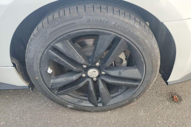 Used Ford Mustang 2015 2.3T 50th Anniversary Edition Left Rear Wheel Hub