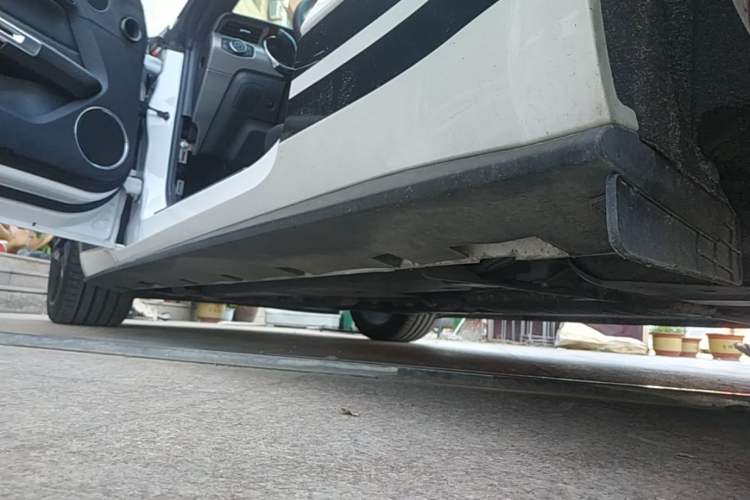 Used Ford Mustang 2015 2.3T 50th Anniversary Edition Left Side Sill