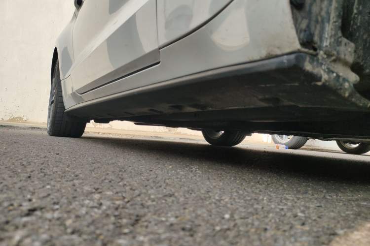Used Ford Mustang 2015 2.3T 50th Anniversary Edition Right Side Sill