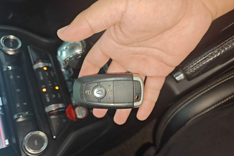 Used Ford Mustang 2015 2.3T 50th Anniversary Edition Vehicle Key