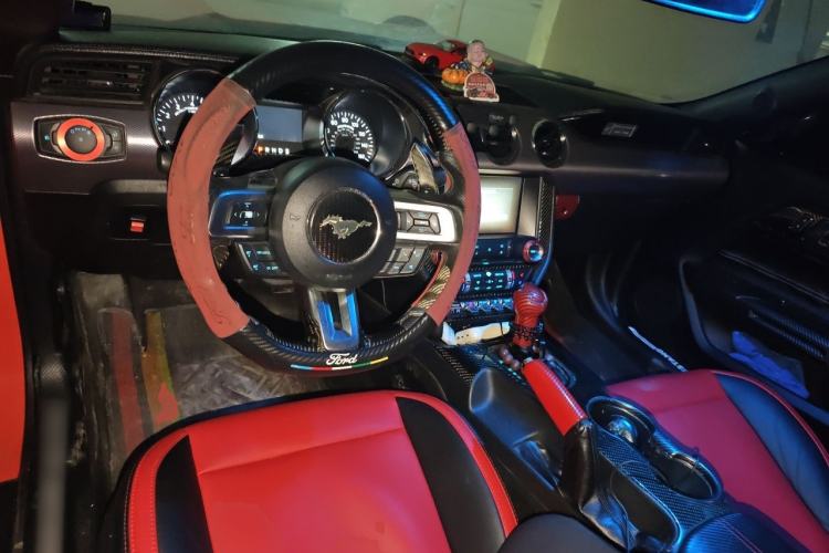 Used Ford Mustang 2015 2.3T Performance Edition Center Console