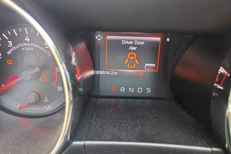 Used Ford Mustang 2015 2.3T Performance Edition Odometer Close Up