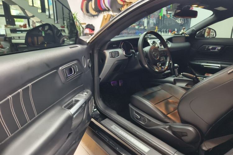 Used Ford Mustang 2016 2.3T Performance Edition Driver Seat