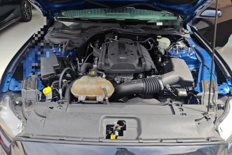 Used Ford Mustang  Engine Bay