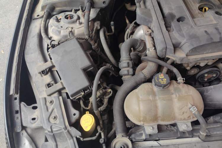 Used Ford Mustang 2016 2.3T Performance Edition Engine Bay Right