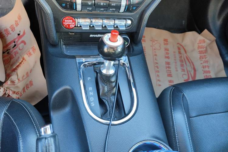 Used Ford Mustang 2016 2.3T Performance Edition Gear Lever