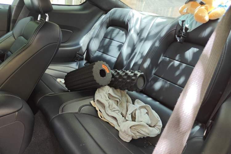 Used Ford Mustang  Left Rear Seat