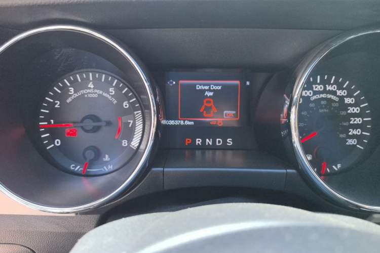 Used Ford Mustang 2016 2.3T Performance Edition Odometer Close Up
