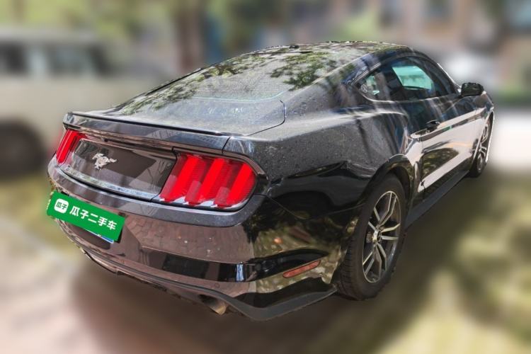 Used Ford Mustang  Rear Right 45 Deg