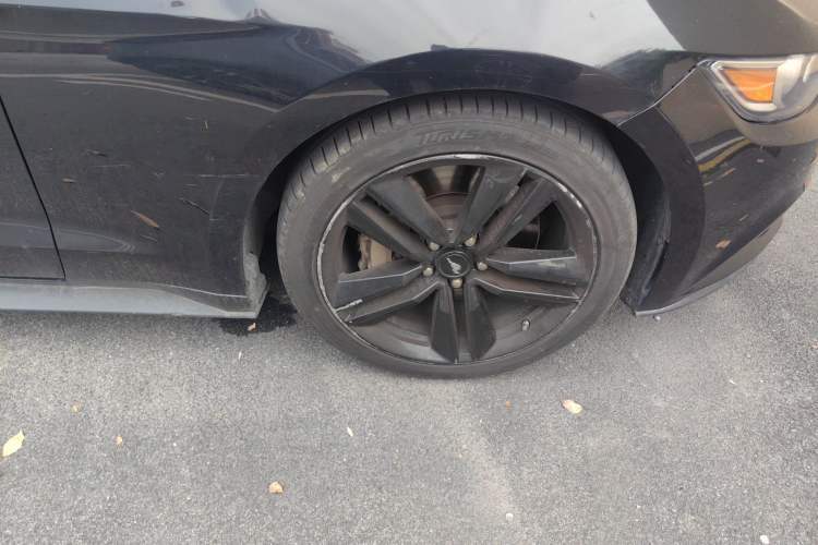 Used Ford Mustang 2016 2.3T Performance Edition Right Front Wheel Hub