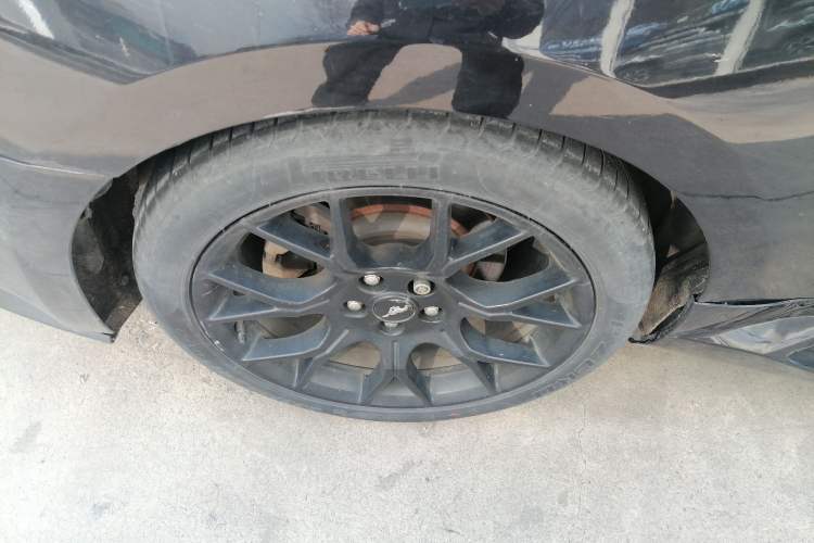 Used Ford Mustang 2016 2.3T Automatic Hardtop P-Version U.S. Specification Right Rear Wheel Hub