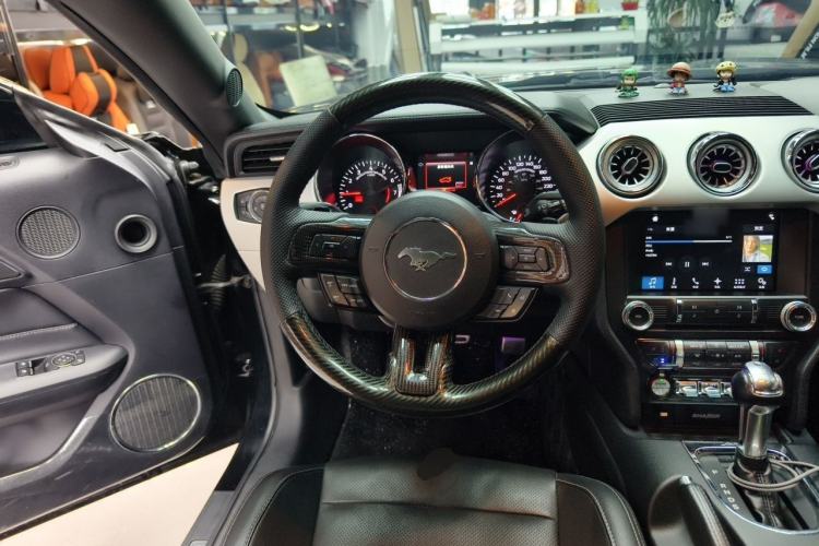 Used Ford Mustang 2016 2.3T Performance Edition Steering Wheel