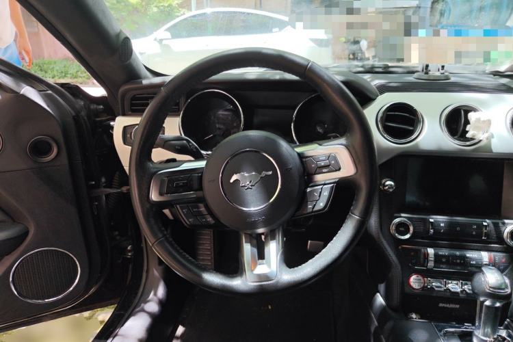 Used Ford Mustang  Steering Wheel