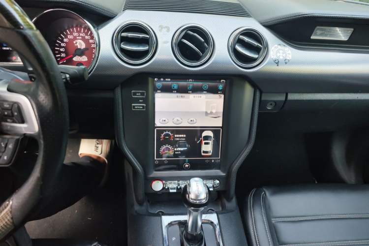 Used Ford Mustang  Audio And AC Panel