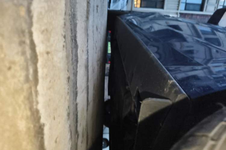 Used Ford Mustang  Chassis Rear Left