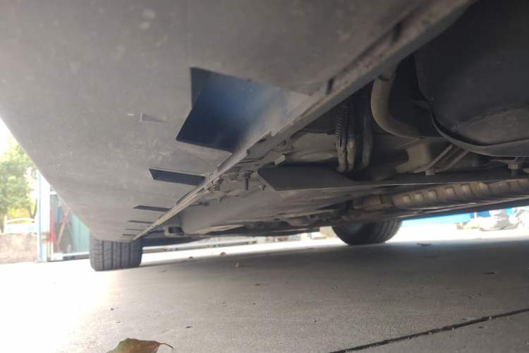 Used Ford Mustang  Chassis Rear Left